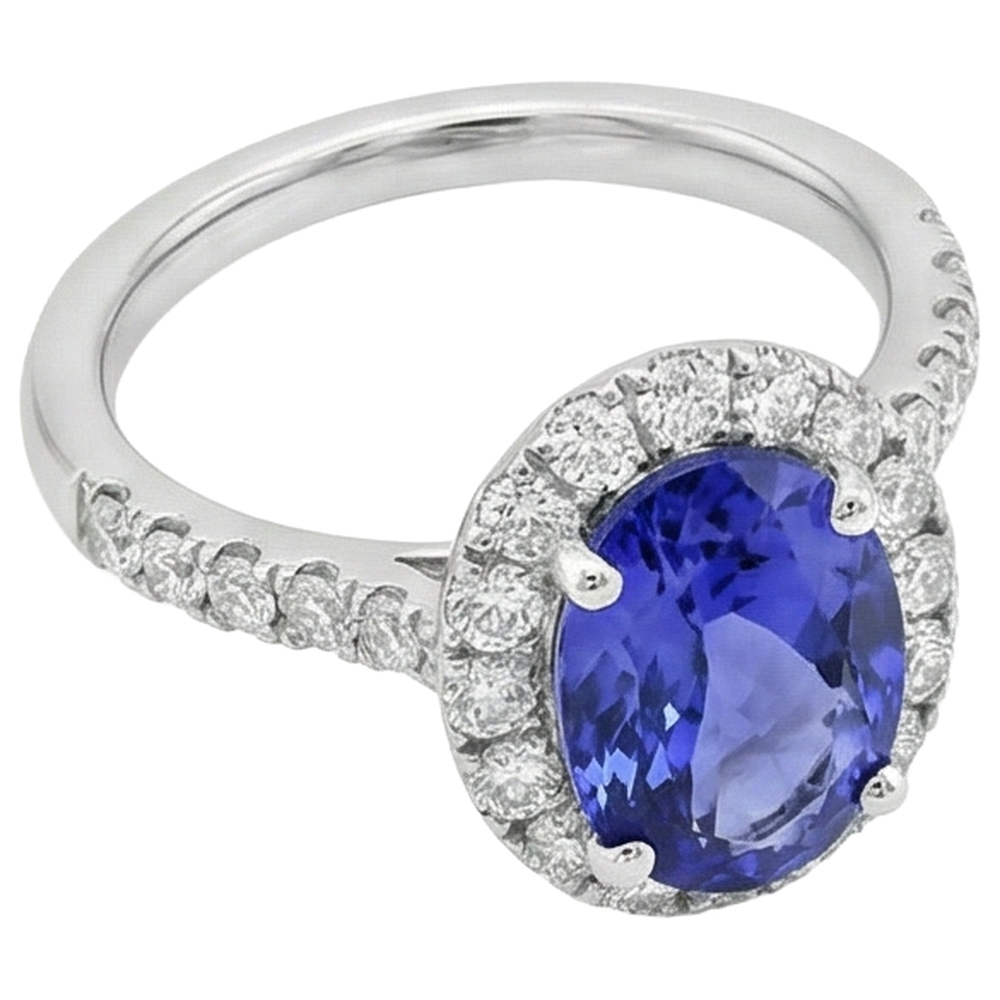 natural round tanzanite 11.25ct ring close up detail