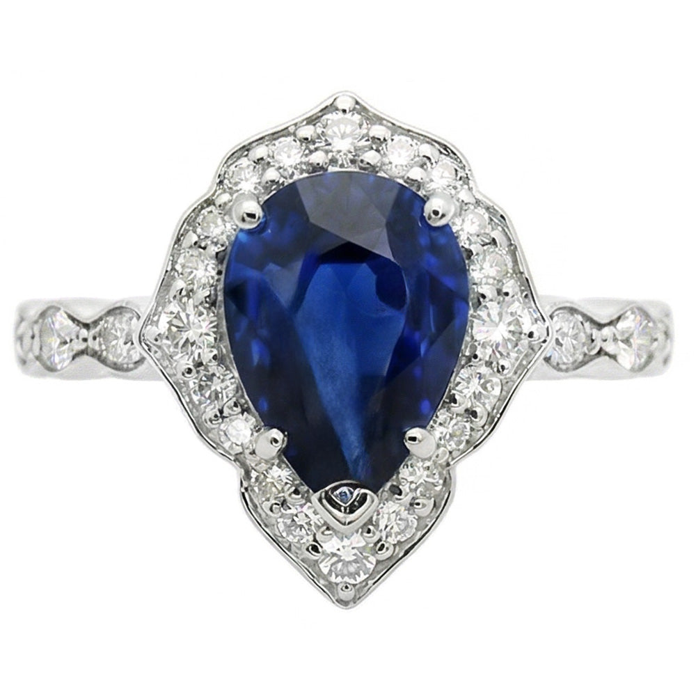 14 Karat White Gold Vintage Royal Blue Sapphire Gemstone Ring