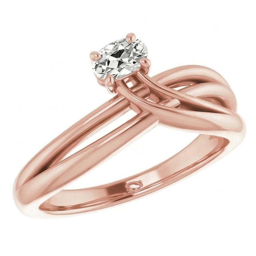 natural oval diamond 2ct ring close up detail