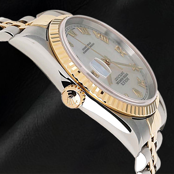 Cultured Pearl Designer Jewelry in Two Tone – side view
