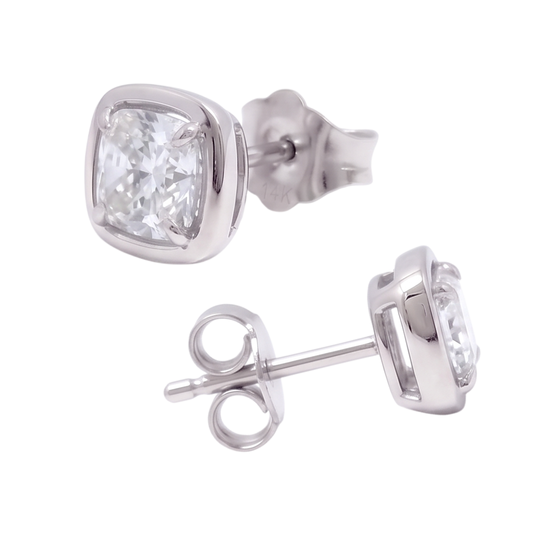 1 Carat Cushion Cut Lab Grown Diamonds Stud Earring White Gold 14K