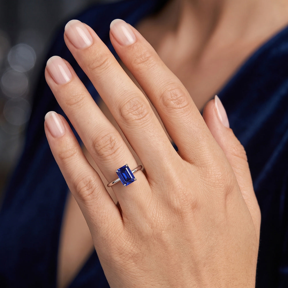 2 Carat Blue Sapphire Engagement Ring