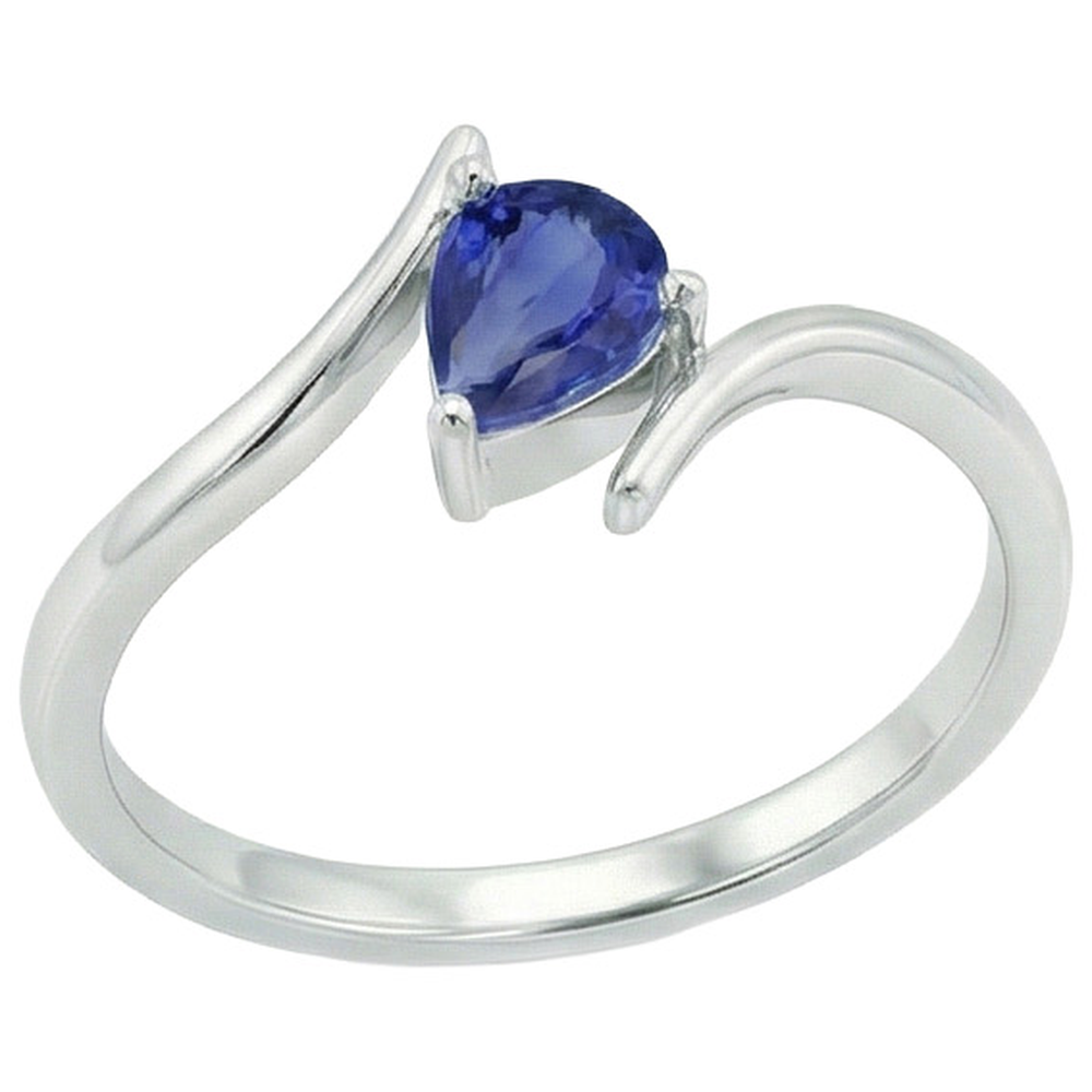 natural pear sapphire 2ct ring close up detail