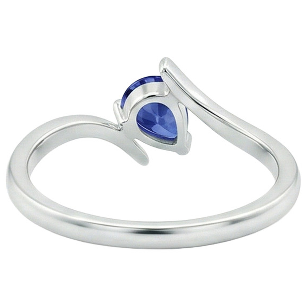 natural pear sapphire 2ct ring on white background