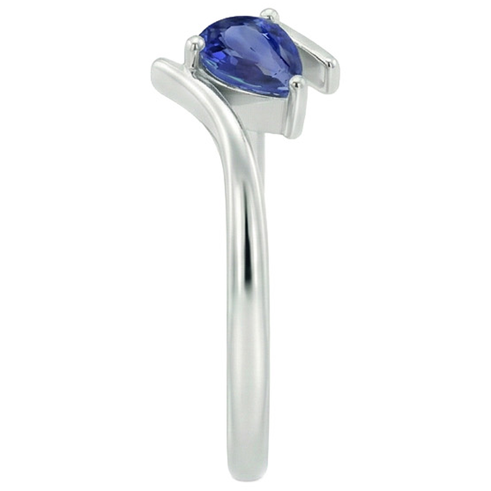 natural pear sapphire 2ct ring top view