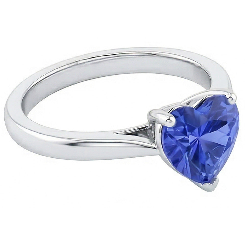 natural heart sapphire 2ct ring close up detail