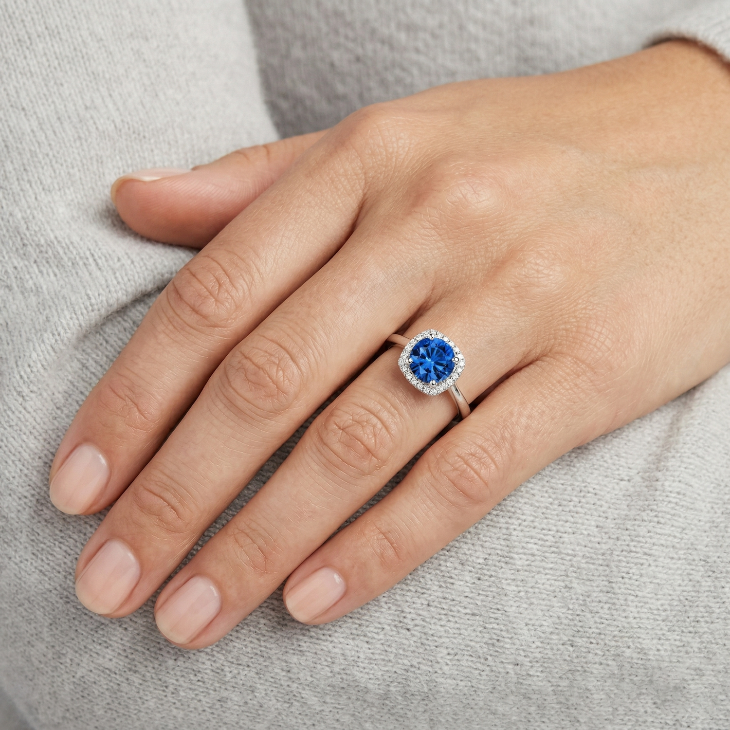 natural round sapphire 2.70ct ring with diamond accents
