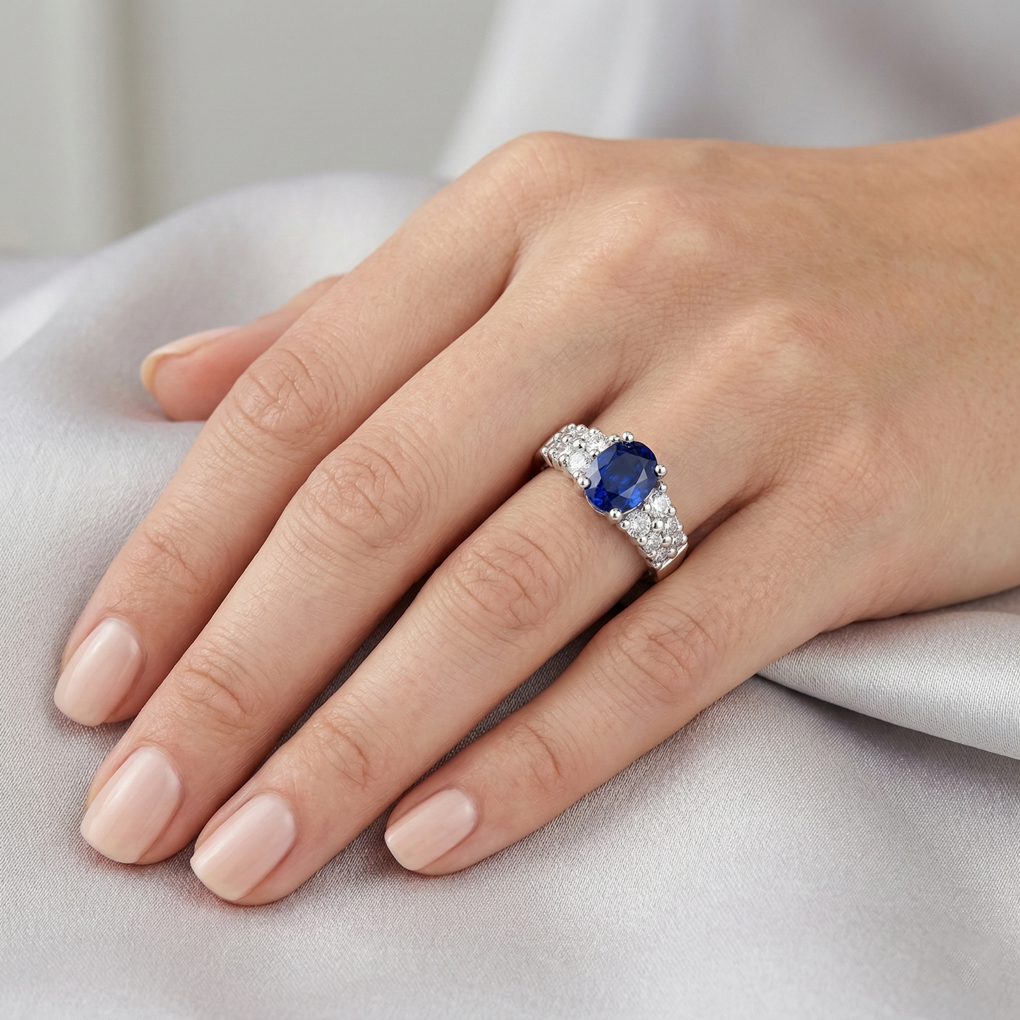 2 Carats Oval Cut Ceylon Blue Sapphire Ring White Gold Jewelry New