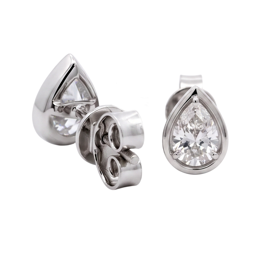 2 Carat Pear Cut Lab Grown Diamonds Stud Earring White Gold 14K