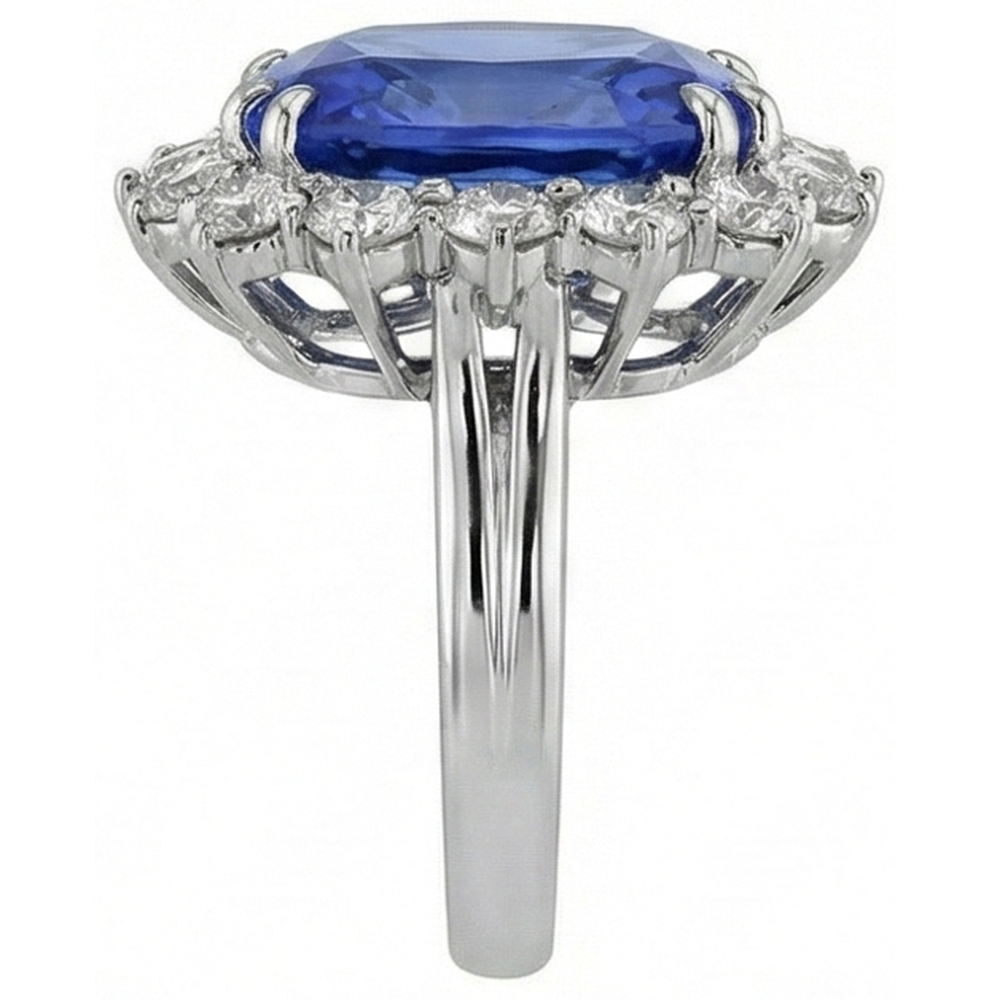 natural round sapphire 3.75ct ring close up detail