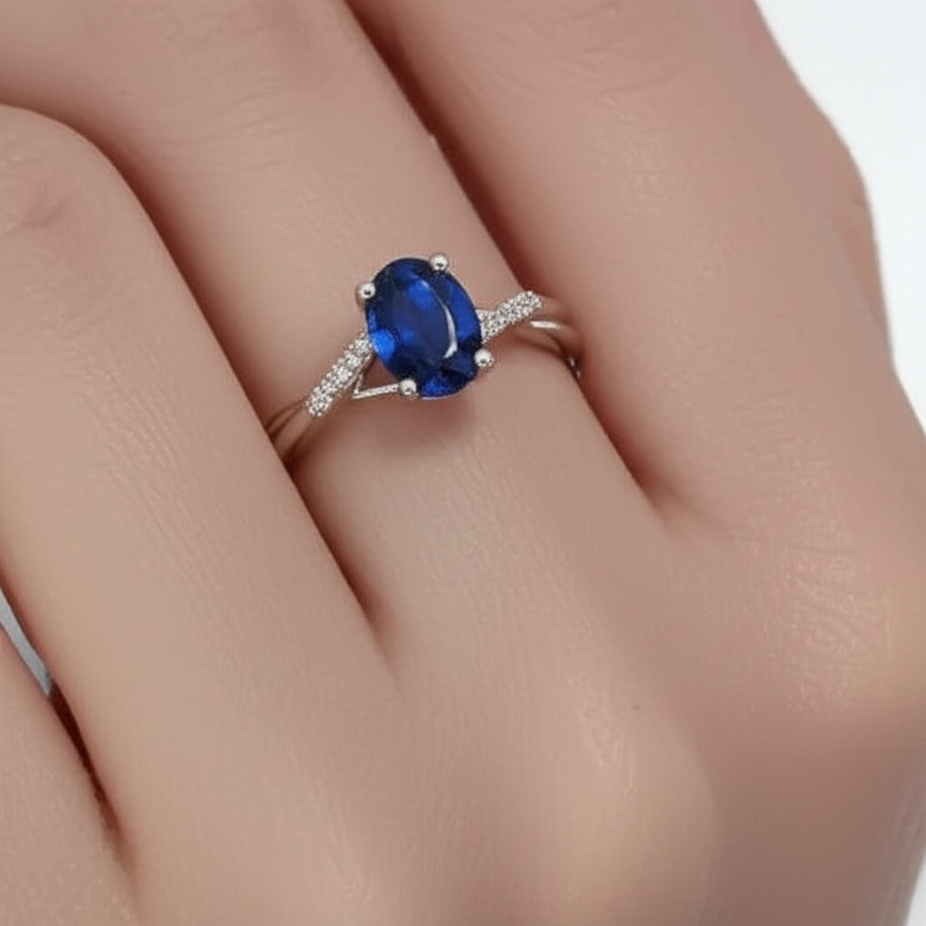 natural round sapphire 3ct ring on white background