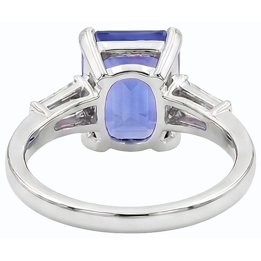 natural emerald sapphire 2.25ct ring profile view