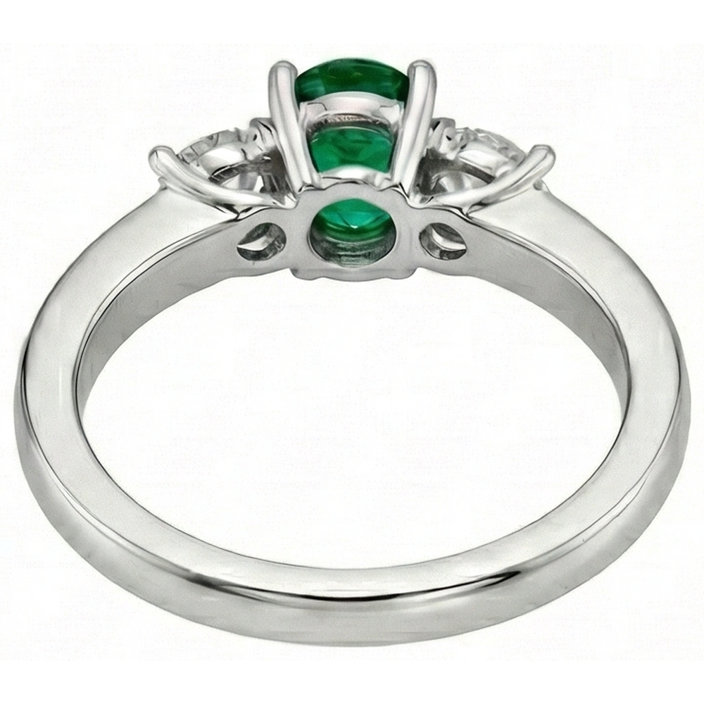 natural round emerald 3.50ct ring on white background