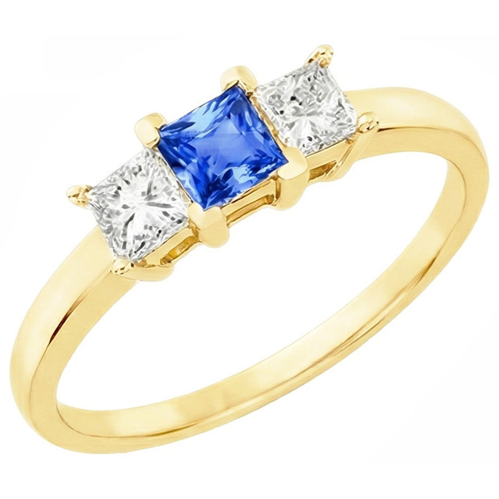 natural round sapphire 2ct ring close up detail