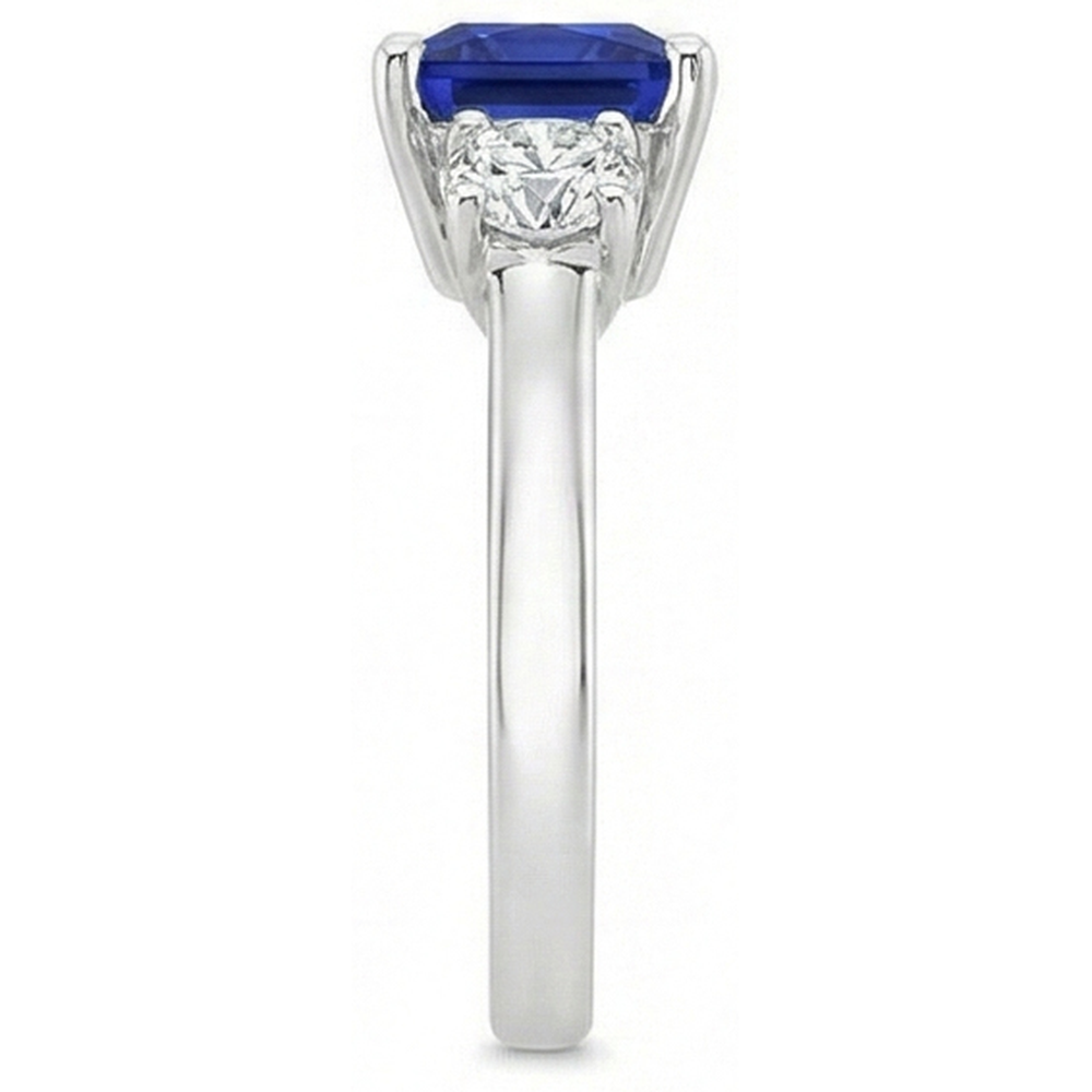 natural round sapphire 6ct ring on white background