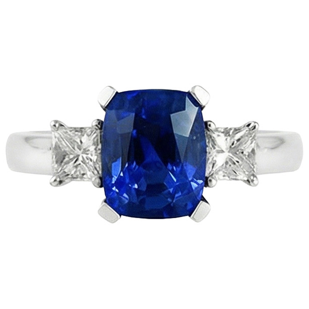 natural princess sapphire 4ct ring side angle