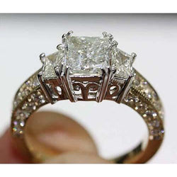 3.65 Carats Vintage Style Three Stone Natural Earth Mined Diamond Ring Two Tone 14K