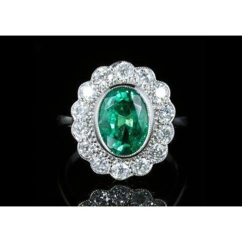 3.75 Carats Oval Green Emerald With Diamond Engagement Ring White Gold 14K
