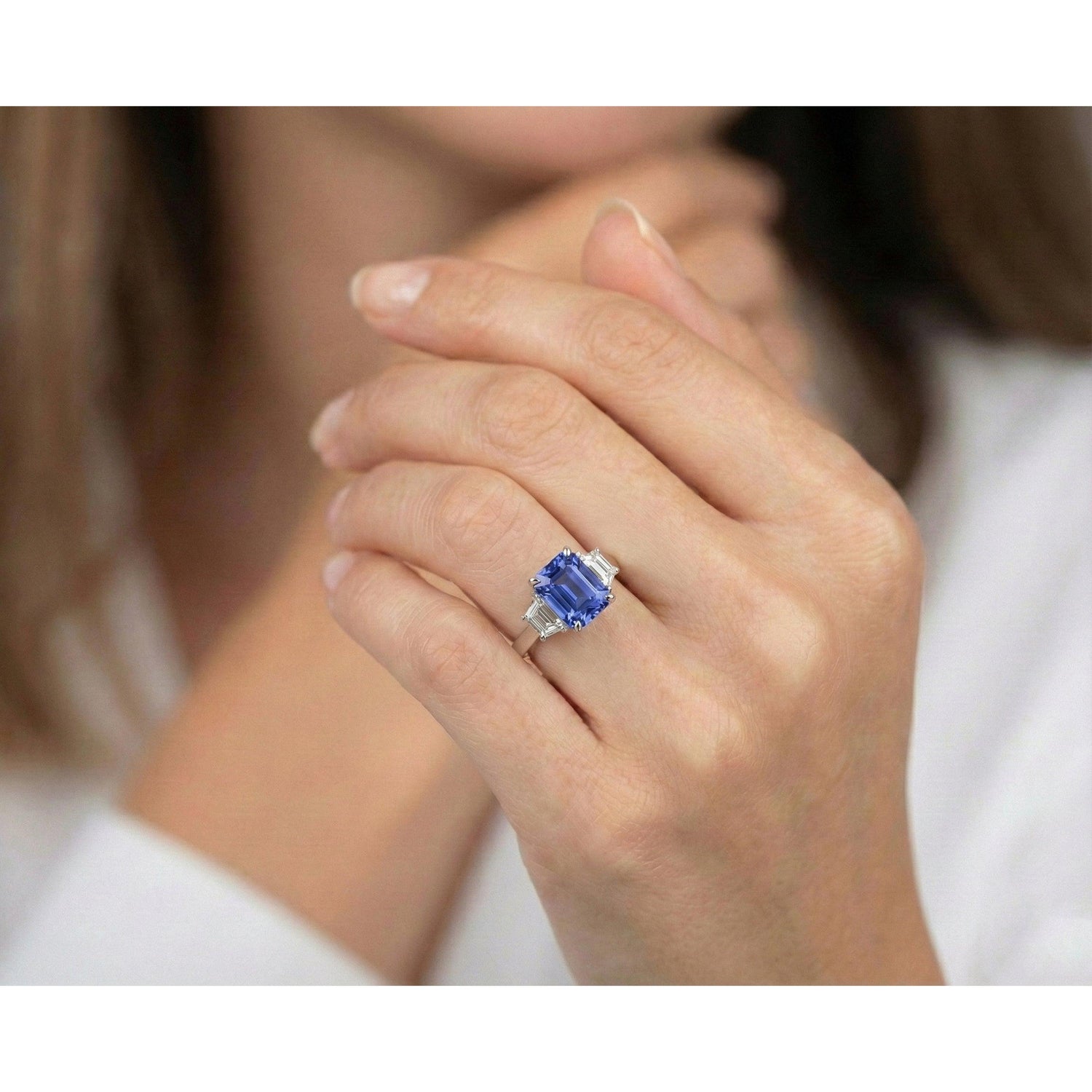 natural radiant sapphire 3.50ct ring on white background