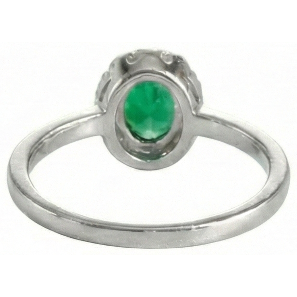 natural round emerald 4.50ct ring profile view