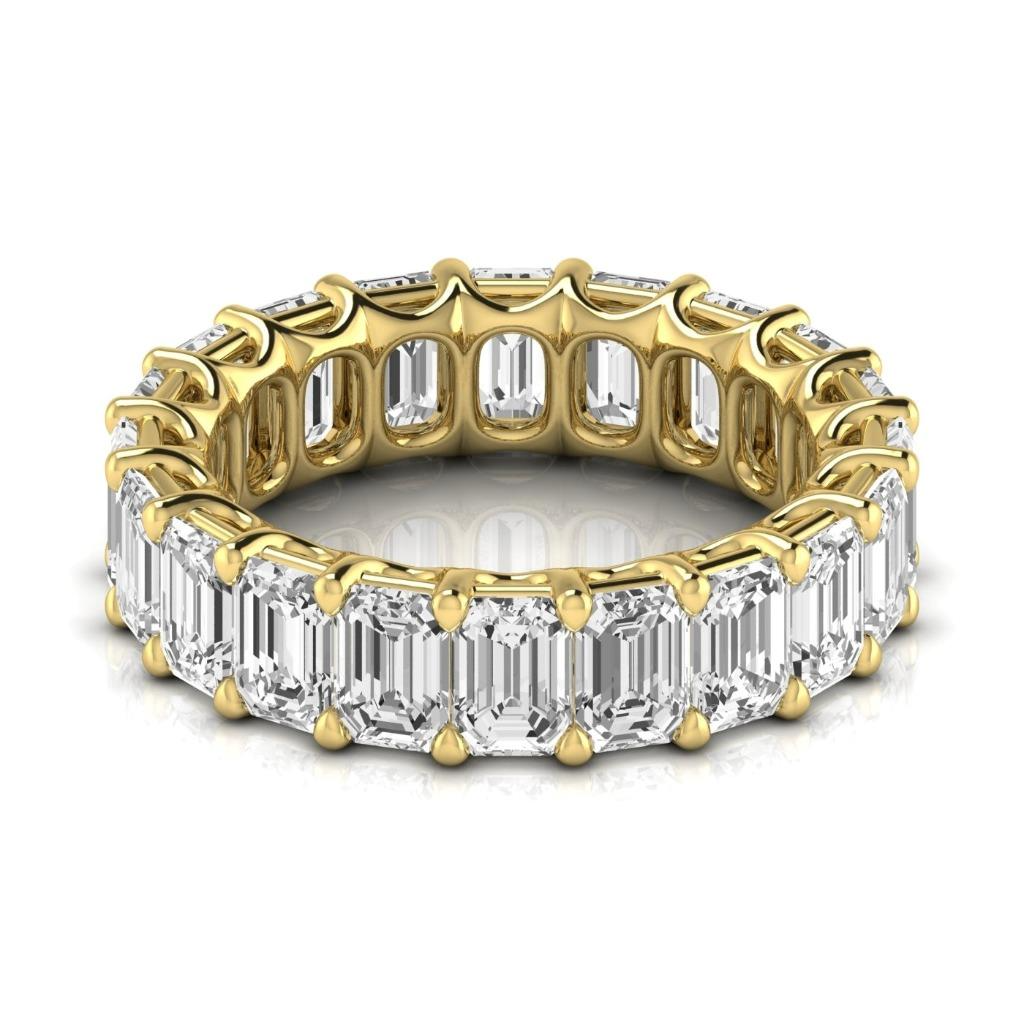 Eternity Band 14 Karat Yellow Gold with Brilliant Diamond – front view