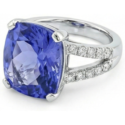 7 Ct Natural Sapphire Gemstone Ring