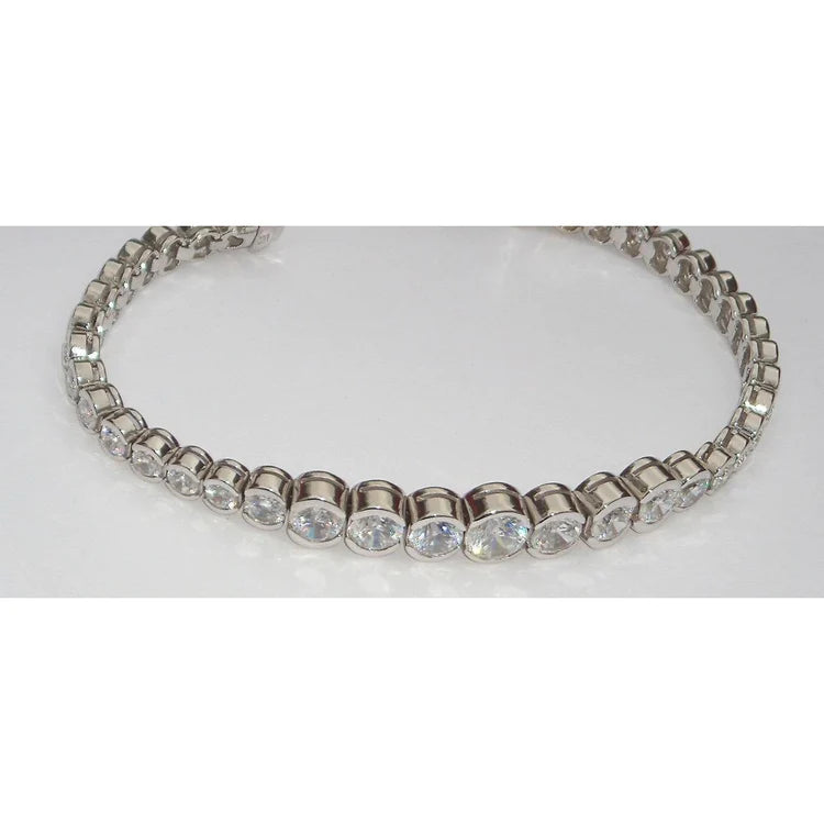 8.80 Carats Natural Diamond Tennis Bracelet Vs Graduated