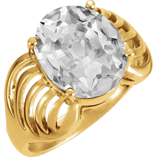 Old Mine Cut Brilliant Diamond ring in 14K Yellow Gold – main view