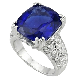 Beautiful 6 Carat Sapphire Engagement Ring