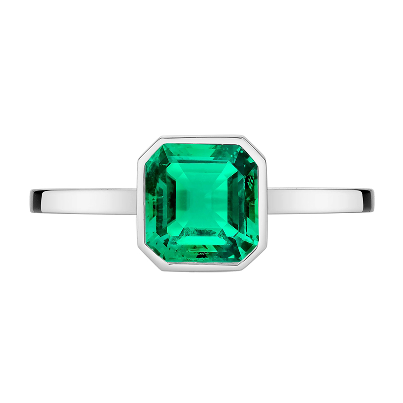 Real Fine Emerald Precious Stone Ring – main view