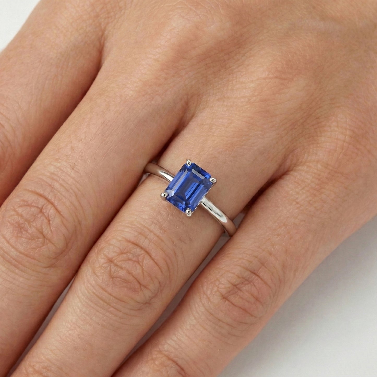 Blue Sapphire Solitaire Ring Emerald Cut 1.50 Carats White Gold
