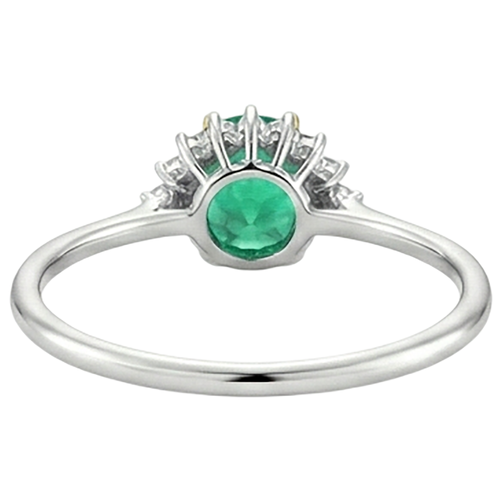 Natural Emerald Gemstone Ring – top view