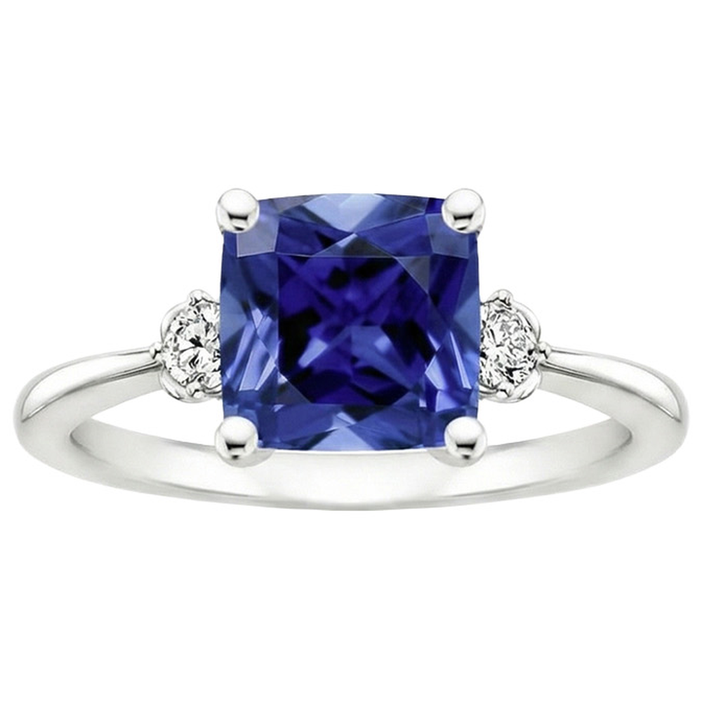 natural round sapphire 2.75ct ring close up detail