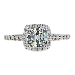 Elegant 3.50-ct Brilliant Diamond Halo Ring