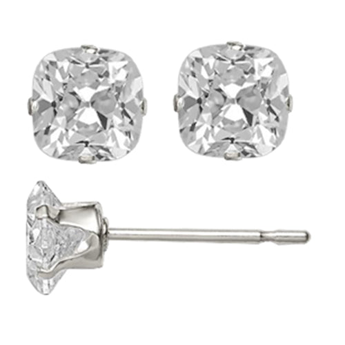 Cushion Cut Fine Diamond ring in 14K White Gold – main view