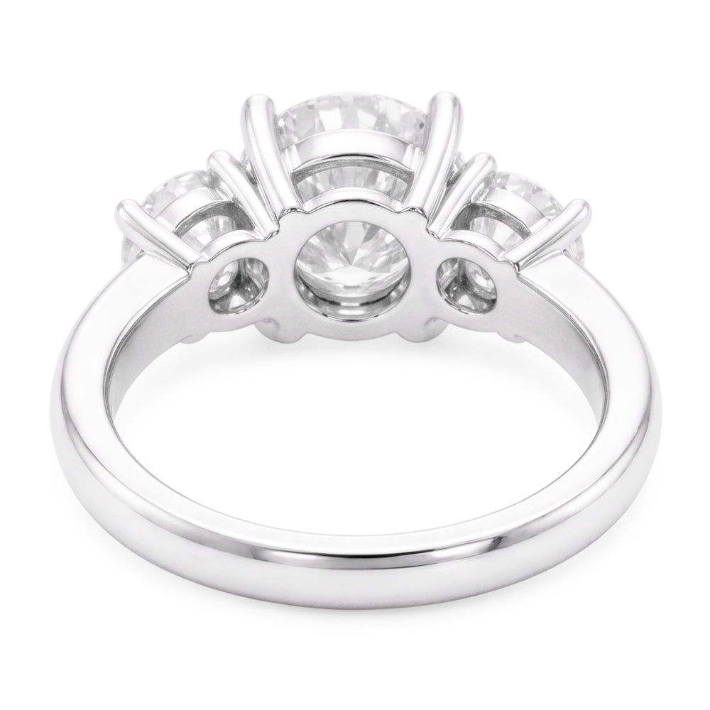 Dazzling 3-Stone Ring – Diamond 2.50 ct from HarryChadEnt
