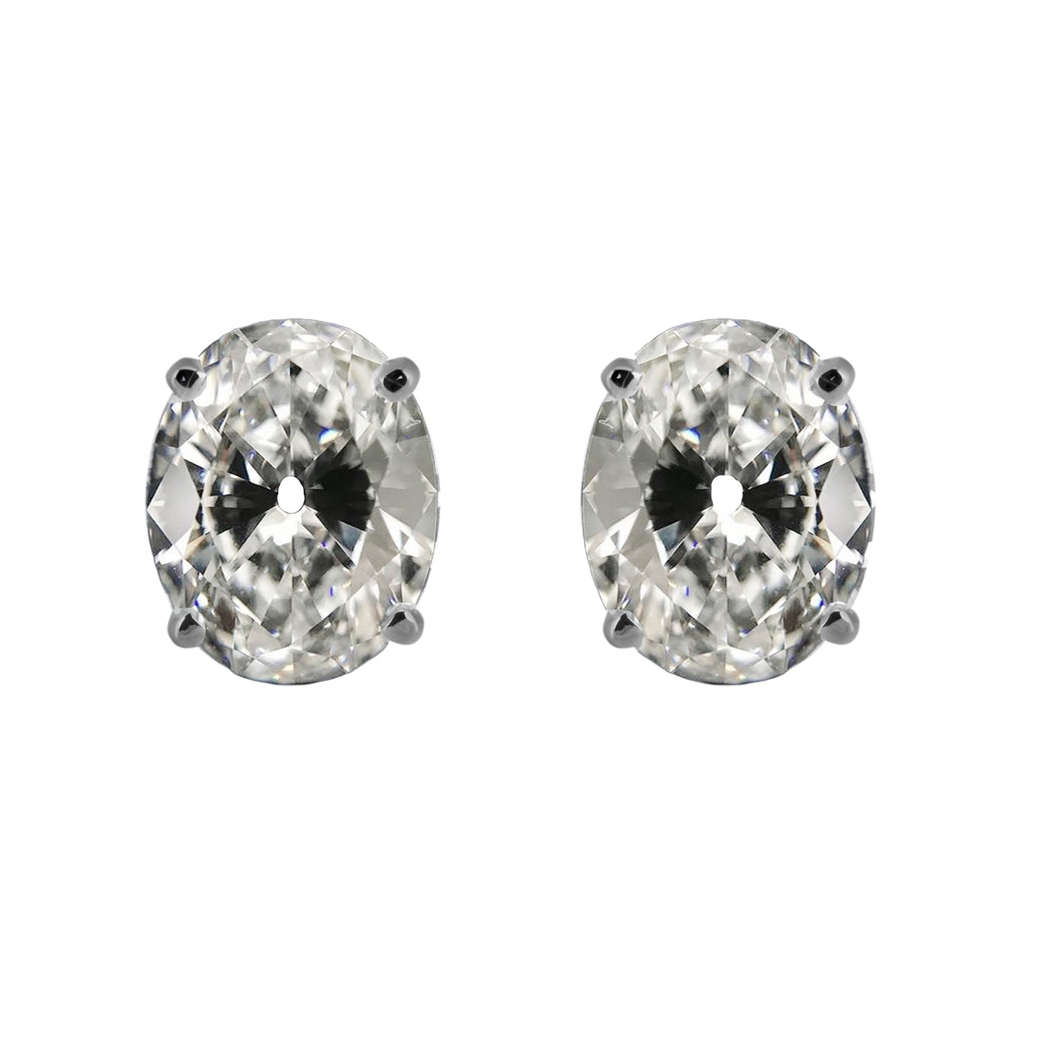 Old Mine Cut Brilliant Diamond ring in 14K White Gold – main view