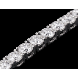 Elegant 9 Carat Lab Grown Diamonds Tennis Bracelet White Gold 14K