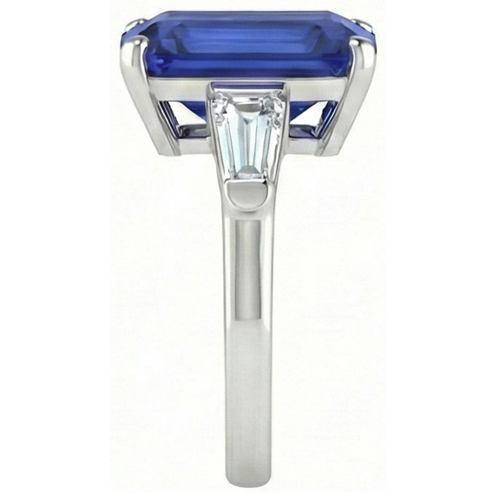 Emerald 3 Stone Ring Srilankan Sapphire 4.50 Carats Tapered Baguettes