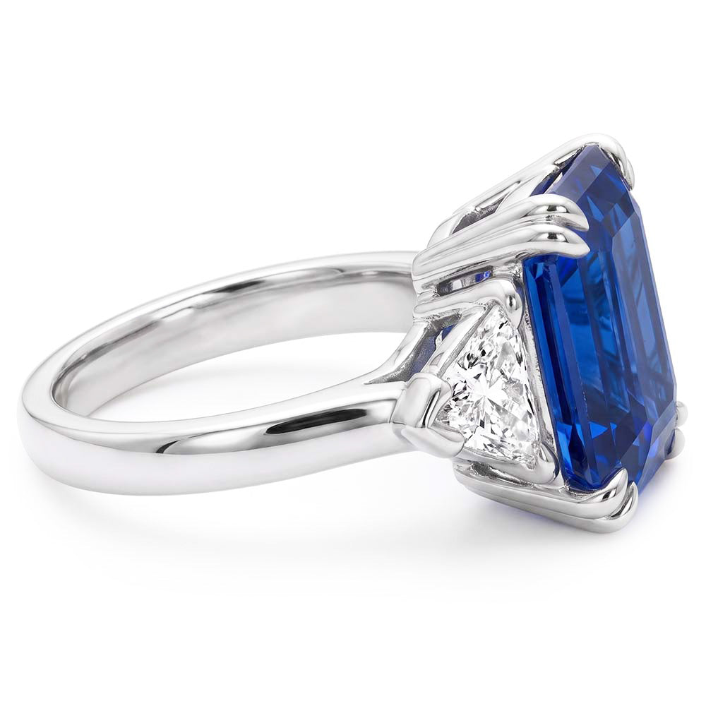 Emerald Sapphire Gemstone Ring 4 Carats Trillion Natural Earth Mined Diamond ( Not Lab Grown )s 3 Stone Gold