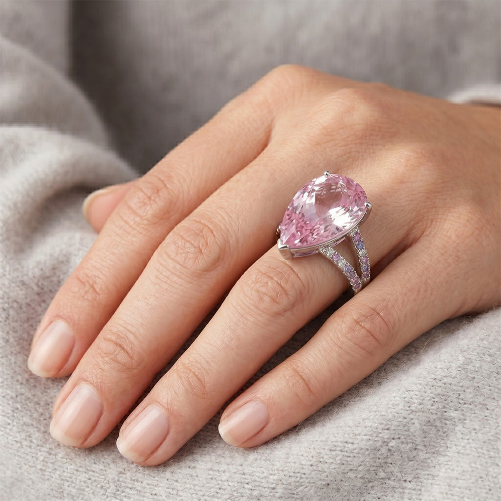 Exquisite Kunzite Kunzite Accent Solitaire Ring – 12 ct 14 Karat