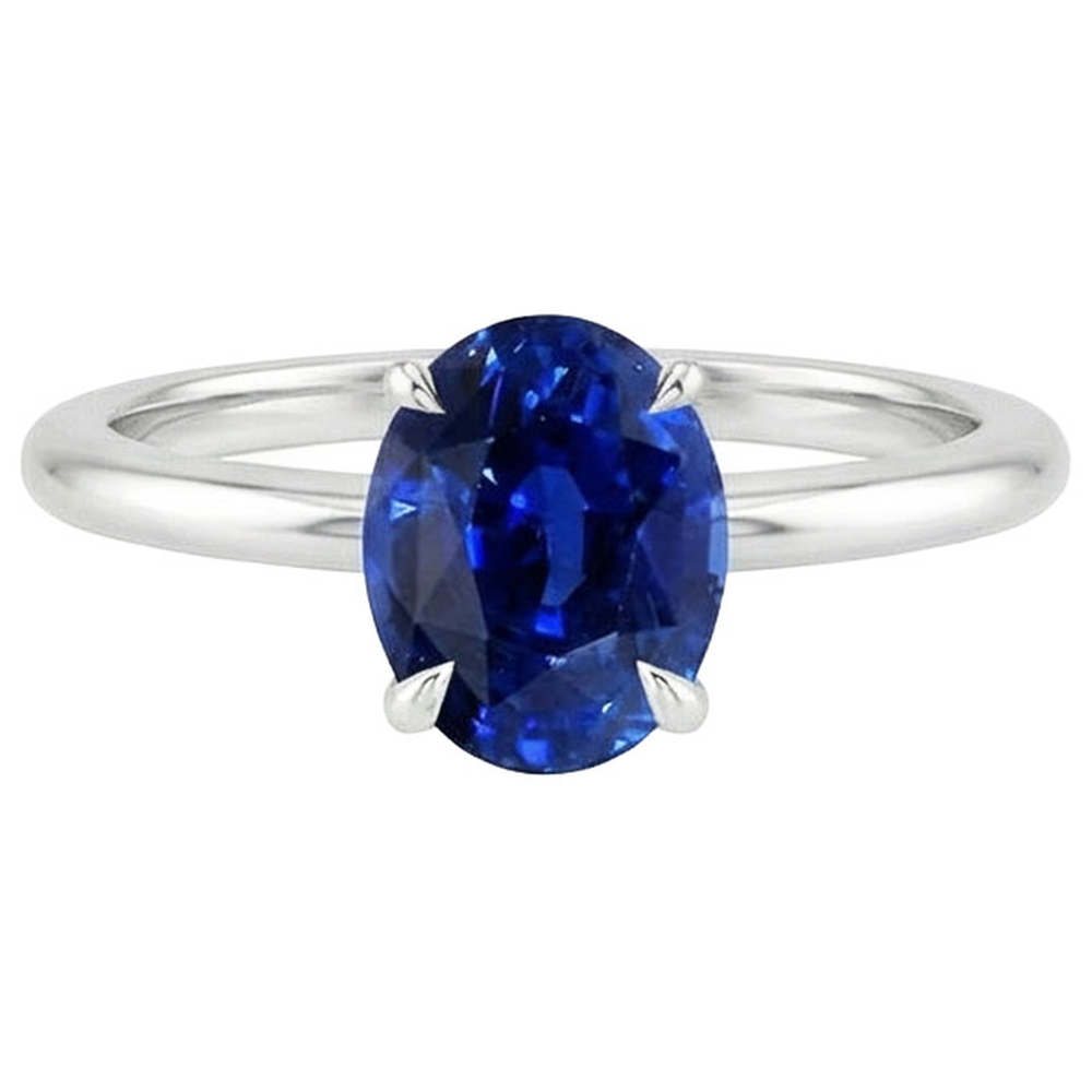natural oval sapphire 2ct ring on white background