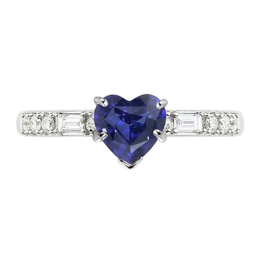 natural round sapphire 2.50ct ring close up detail