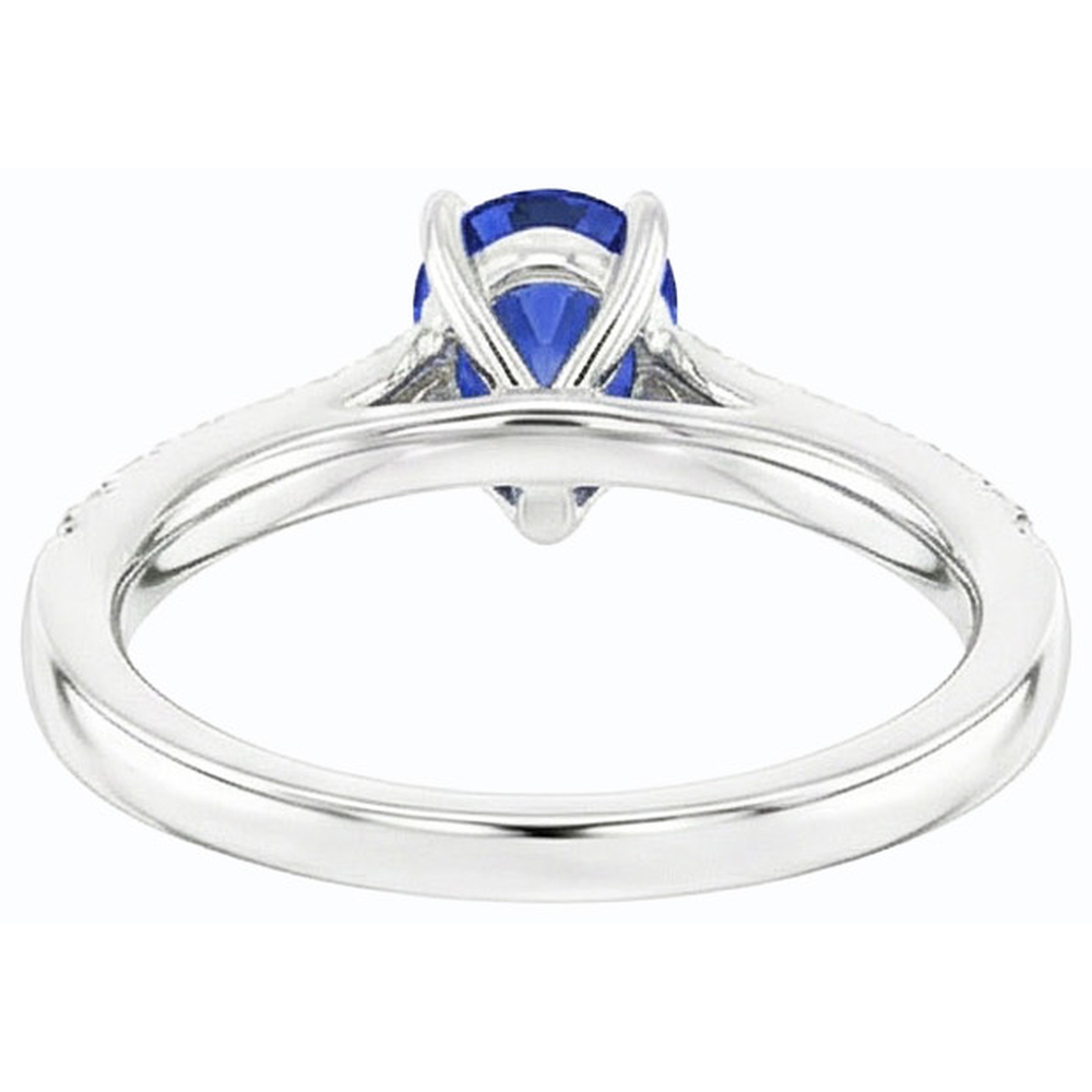 natural round sapphire 2.50ct ring close up detail