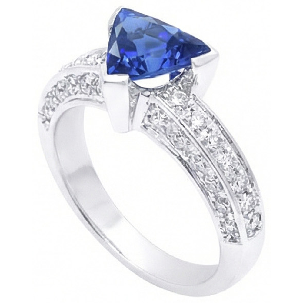 natural round sapphire 3ct ring top view