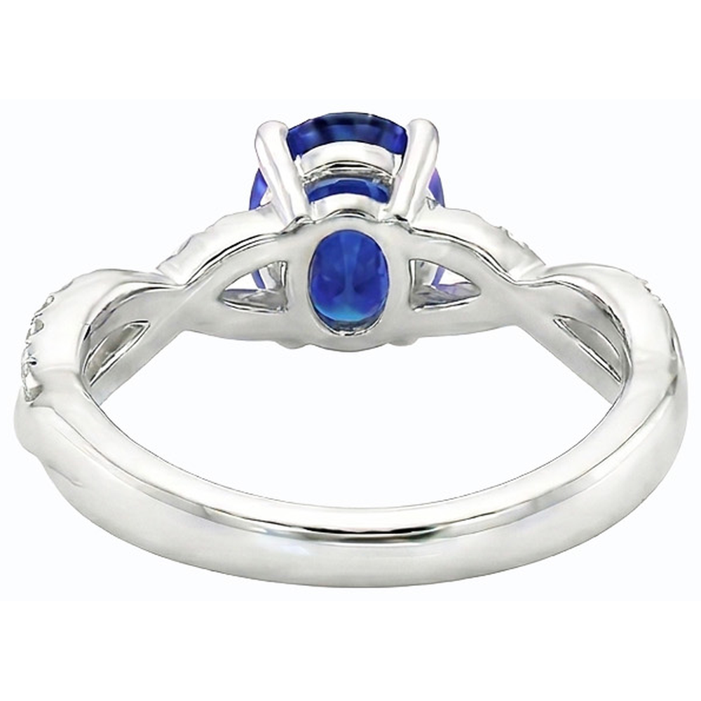 natural round sapphire 4.50ct ring close up detail