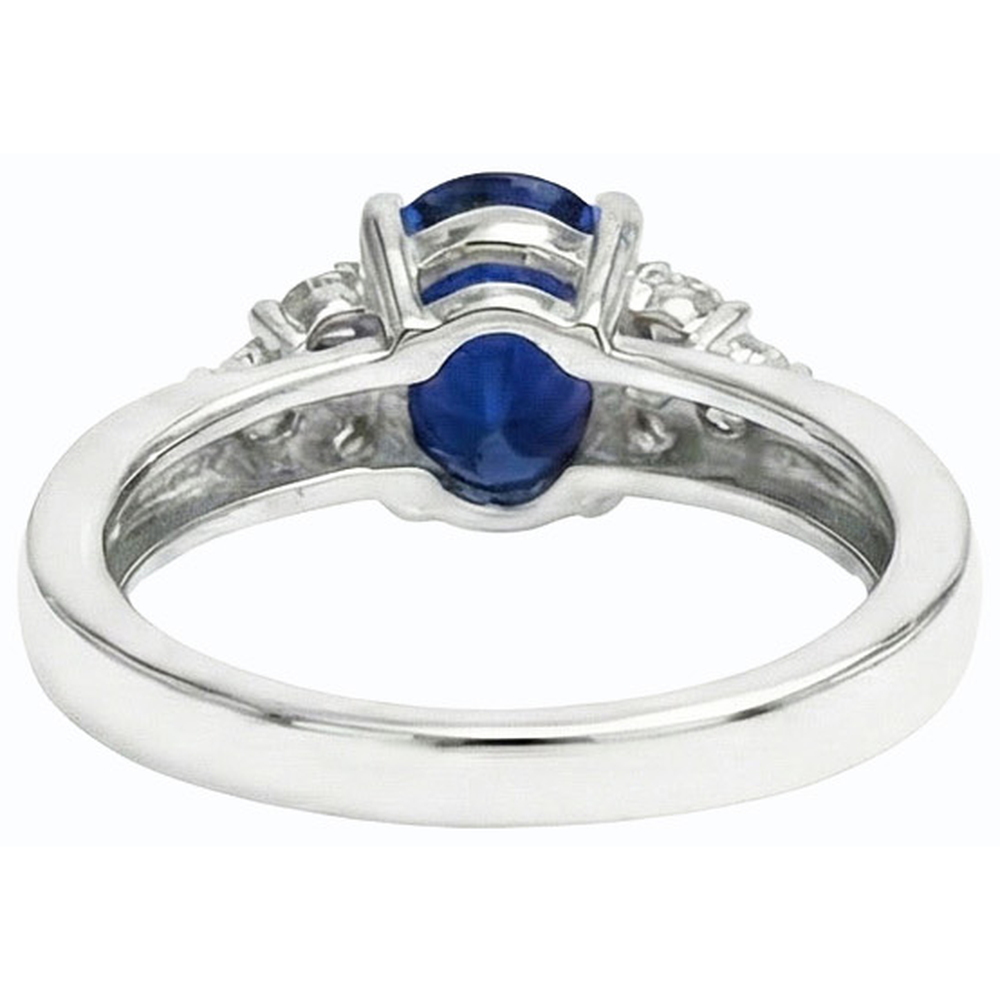 natural round sapphire 3ct ring top view