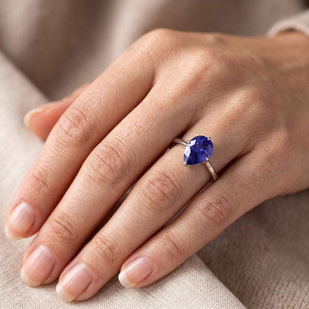 Gemstone Solitaire Ring Pear Cut Srilanka Sapphire 2 Carats Gold 14K