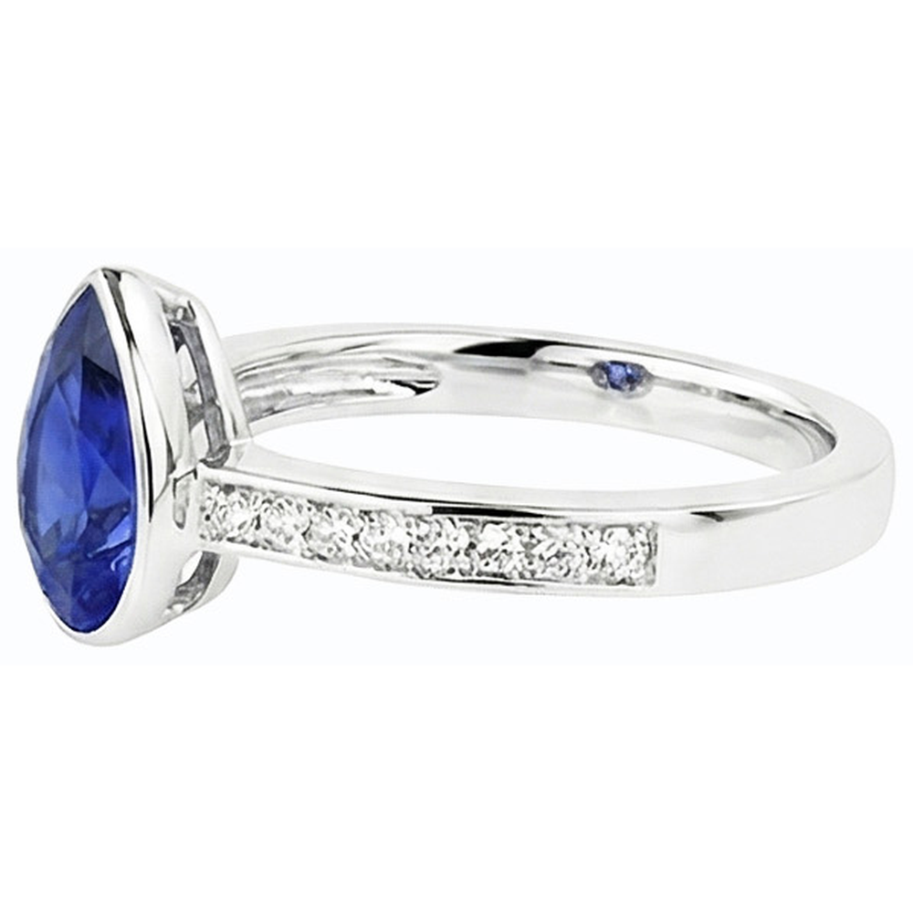 natural round sapphire 3ct watch profile view