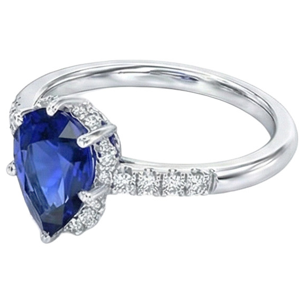 natural round sapphire 3.50ct ring close up detail